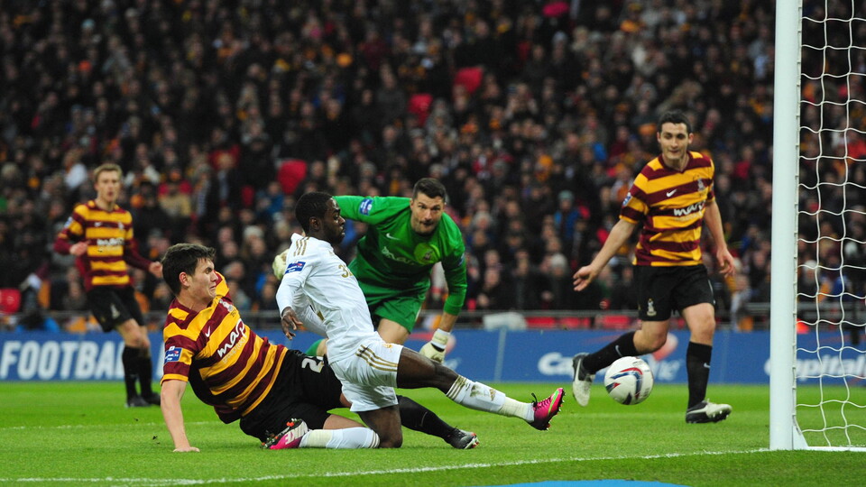 Nathan DyerNathan Dyer