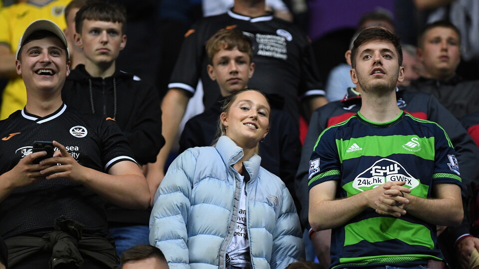 Fan Gallery | Reading v Swansea City
