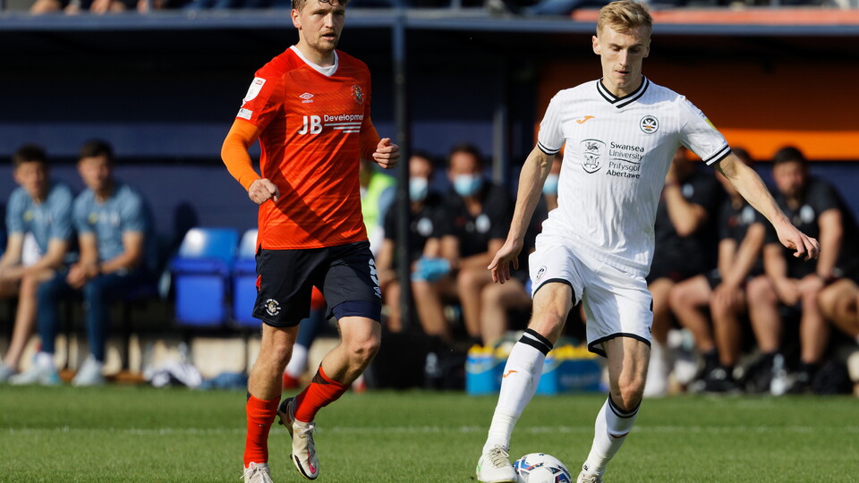 Luton away Flynn Downes