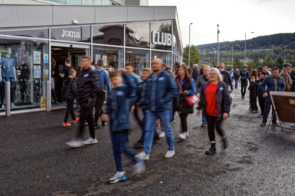 Swansea City supporters