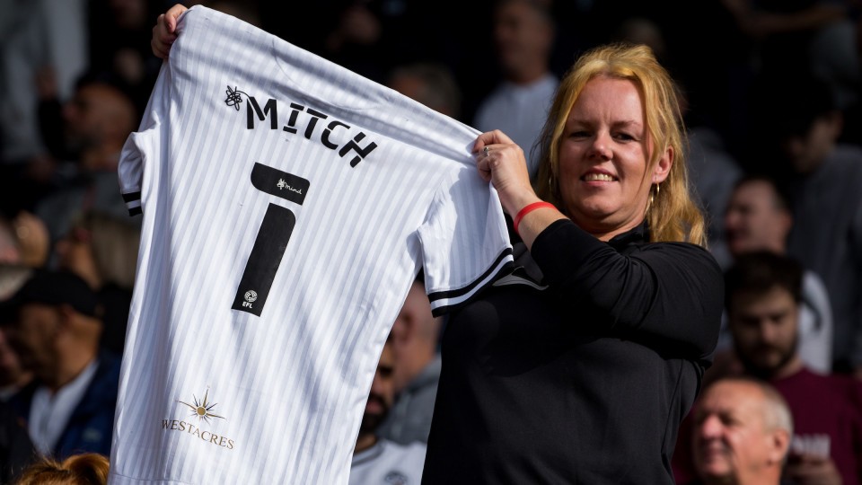 Swansea City supporters