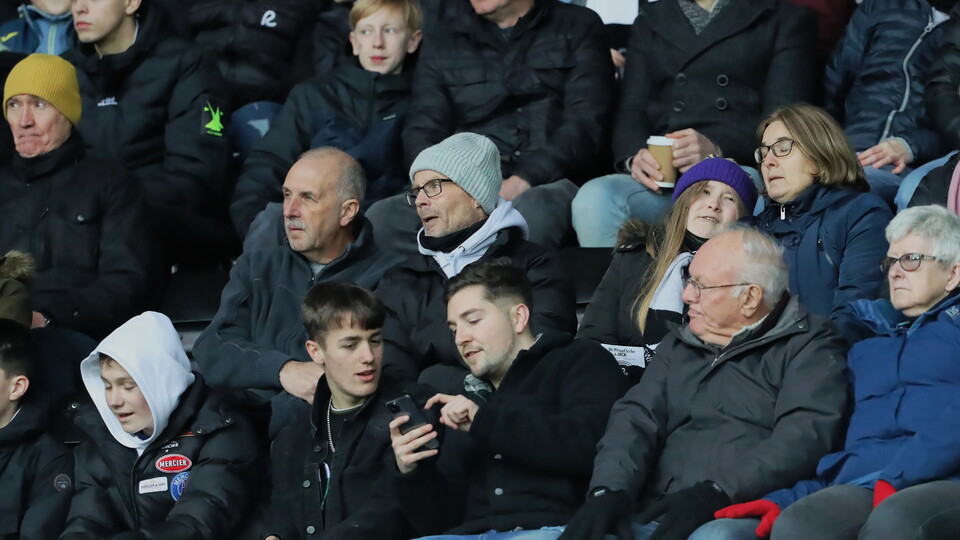 Preston North End (h) fans 21-22