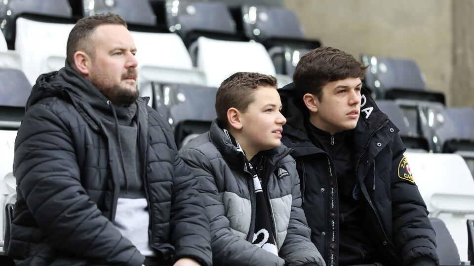 Preston North End (h) fans 21-22