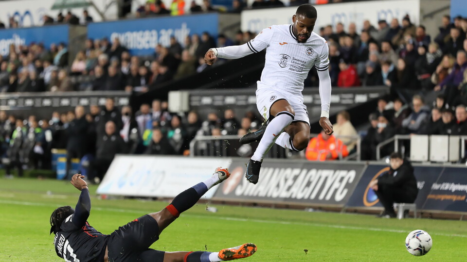 Luton Town (h) gallery 21-22