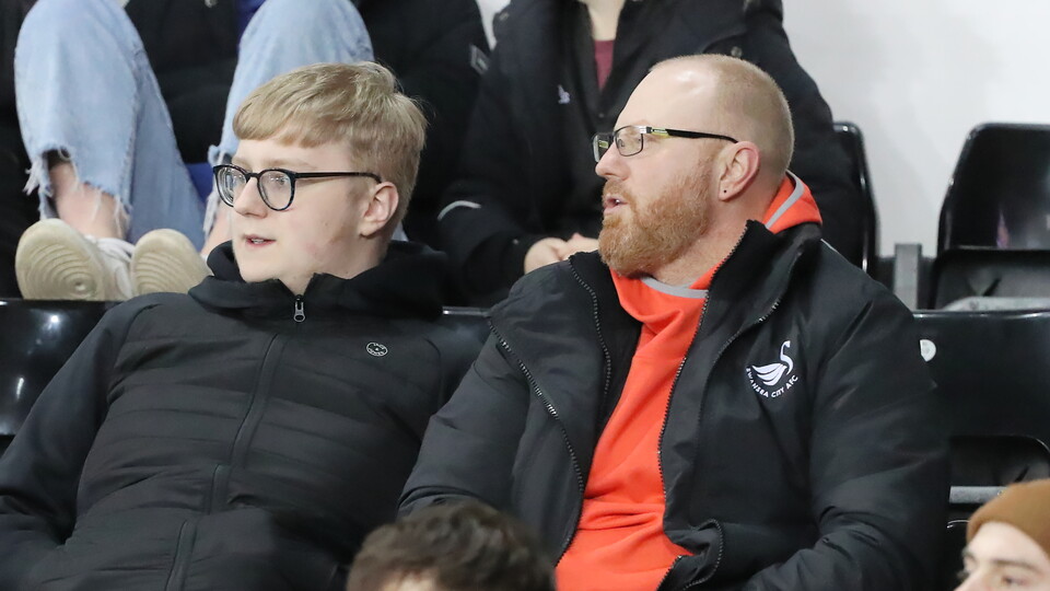 Blackburn (h) fans 21-22