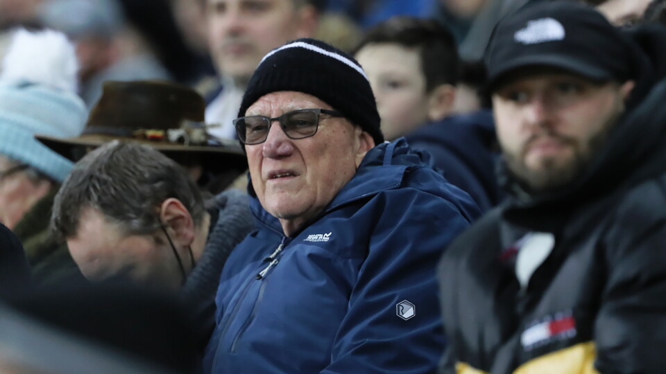 Blackburn (h) fans 21-22