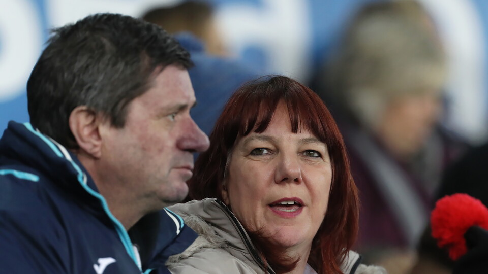 Blackburn (h) fans 21-22