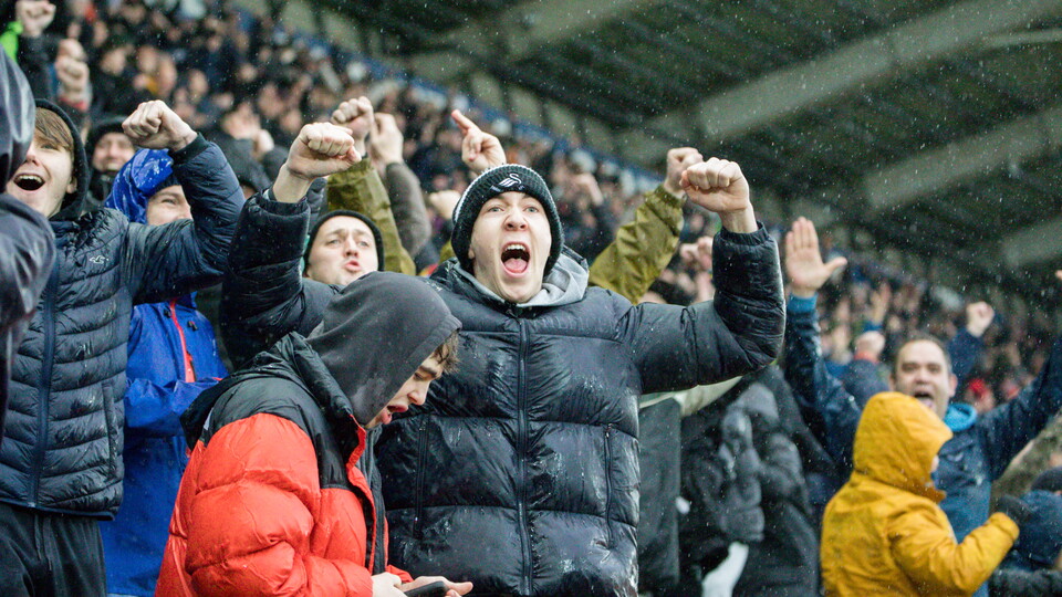 Bristol City (h) fans 21-22