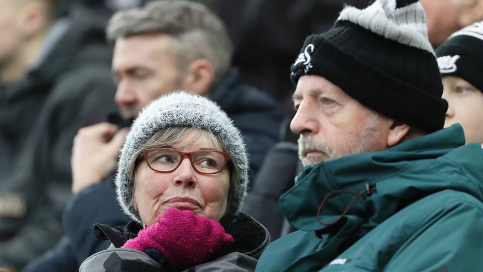 Bristol City (h) fans 21-22