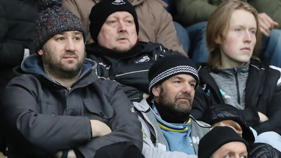 Bristol City (h) fans 21-22