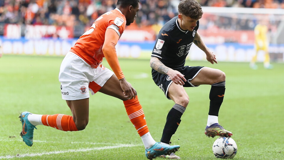 Blackpool (a) gallery 21-22