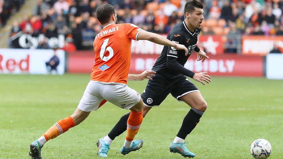 Blackpool (a) gallery 21-22
