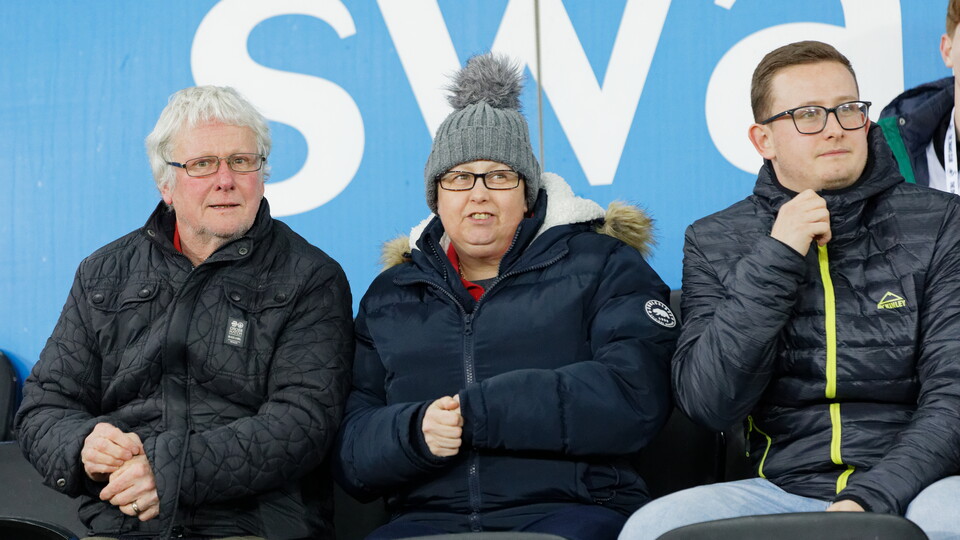 Fulham (h) fans 21-22