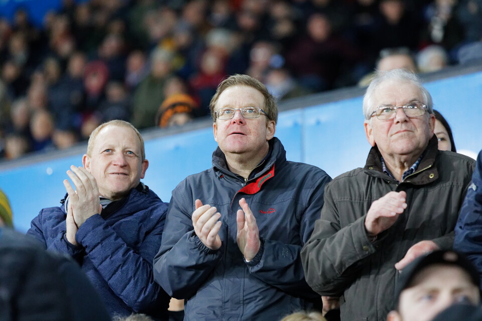 Fulham (h) fans 21-22