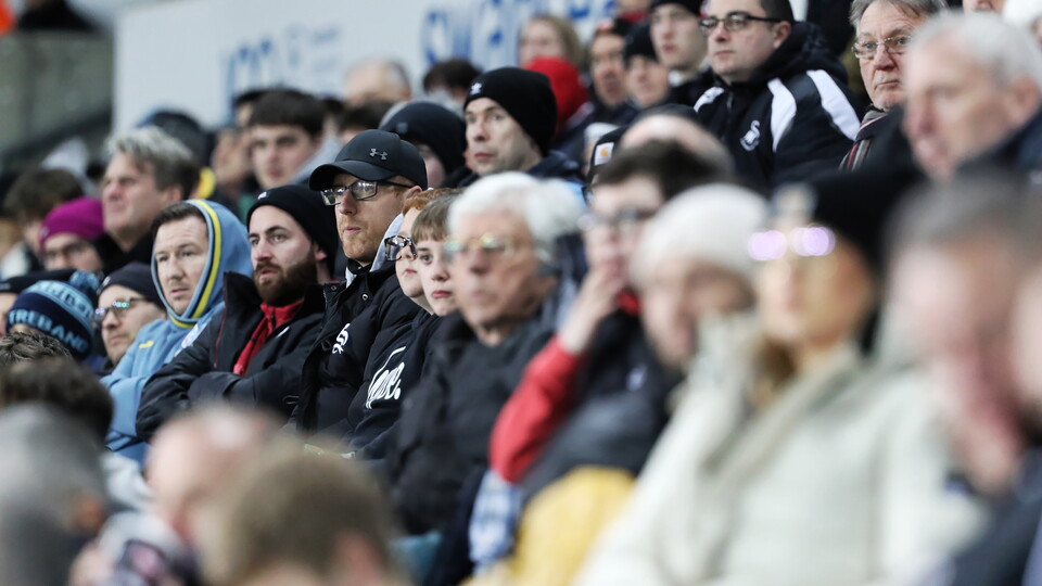 Fulham (h) fans 21-22