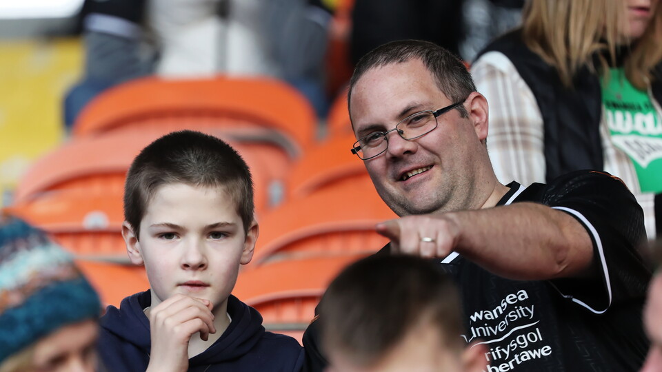 Blackpool (a) fans 21-22