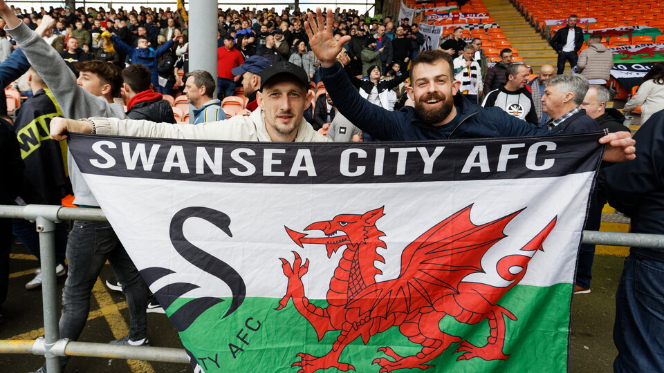 Blackpool (a) fans 21-22