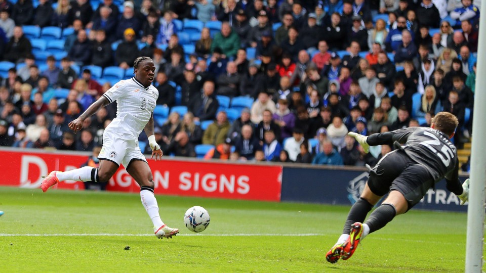 Cardiff City (a) gallery 21-22