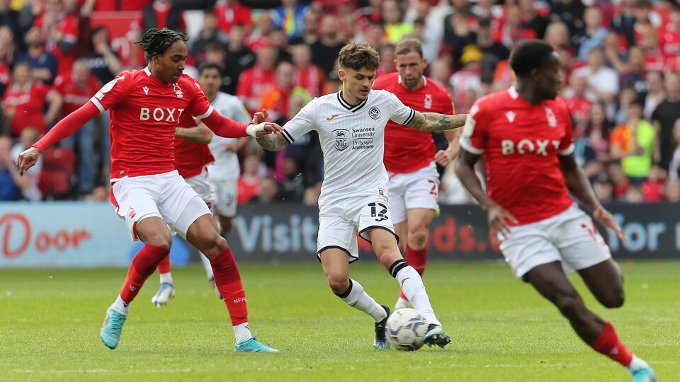 Notts Forest (a) gallery 21-22