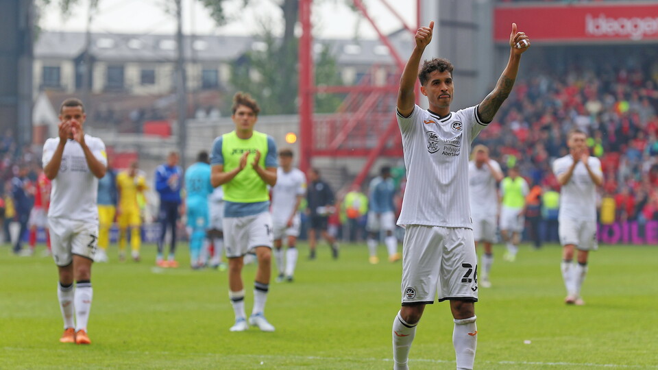 Notts Forest (a) gallery 21-22