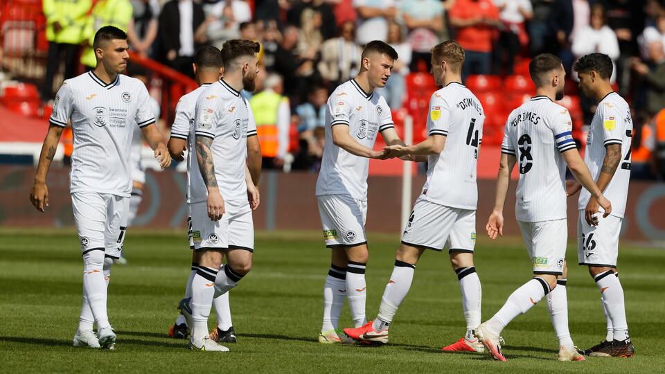 Notts Forest (a) gallery 21-22