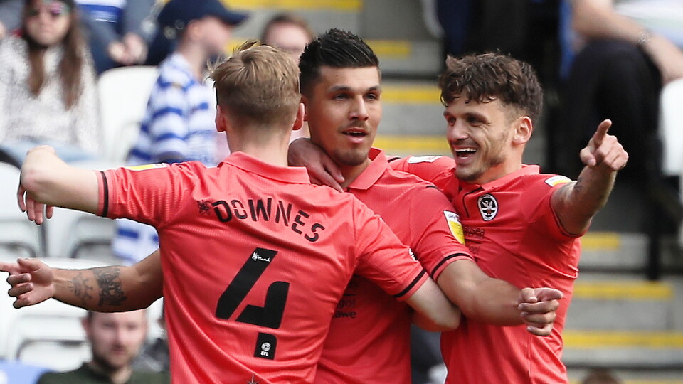 Reading (a) league gallery 21-22