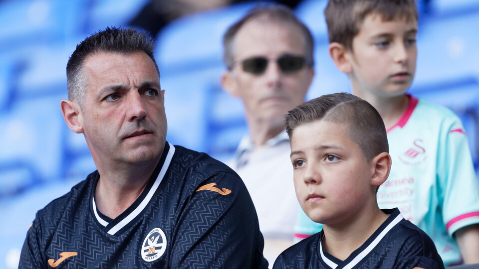 Fan Gallery | Reading v Swansea City