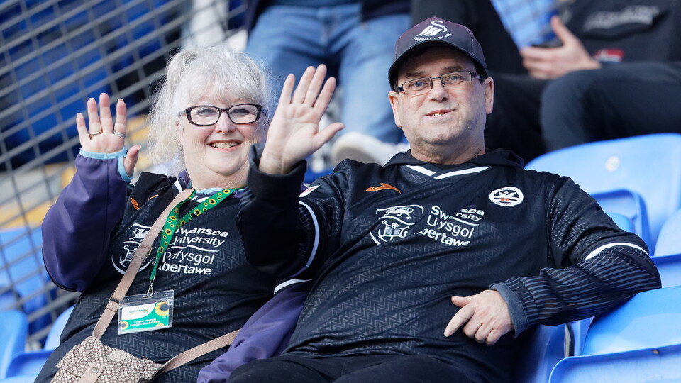 Fan Gallery | Reading v Swansea City