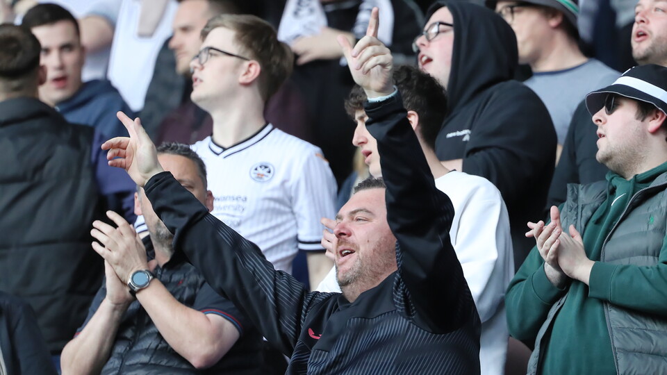 Fan Gallery | Reading v Swansea City