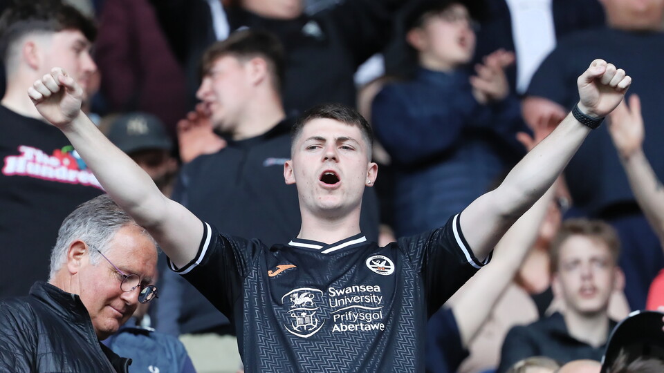 Fan Gallery | Reading v Swansea City