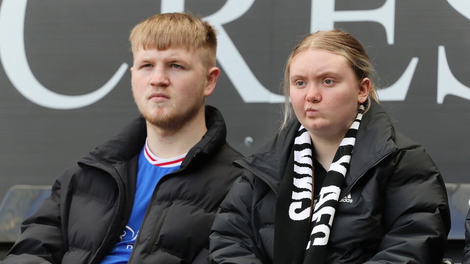Barnsley (h) fan gallery 21-22