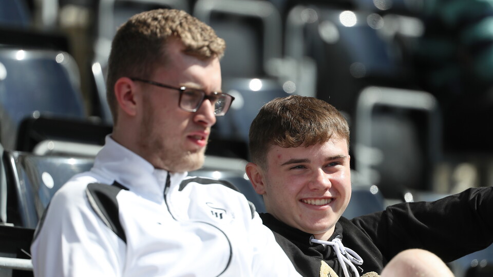 Barnsley (h) fan gallery 21-22