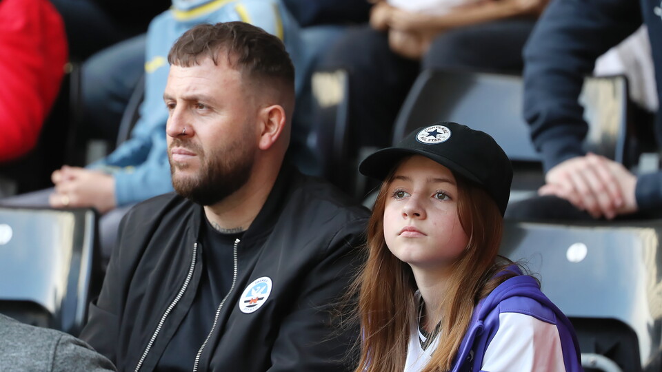 Barnsley (h) fan gallery 21-22