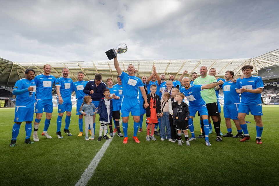 Sellebrity Soccer Gallery