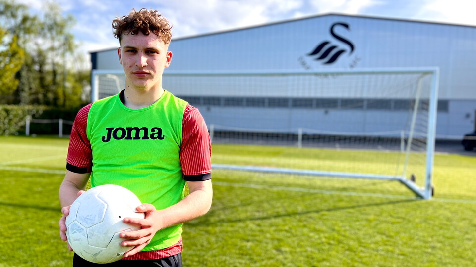 Iwan - academy