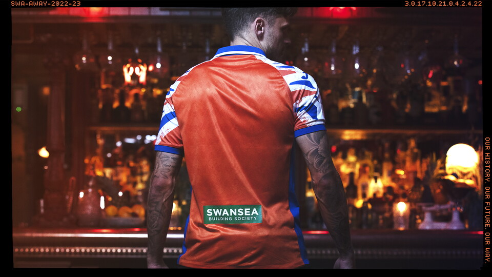 Gallery away kit - 8