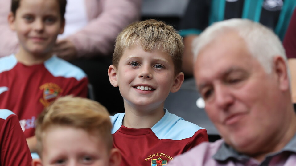 Fan Gallery - Luton Town