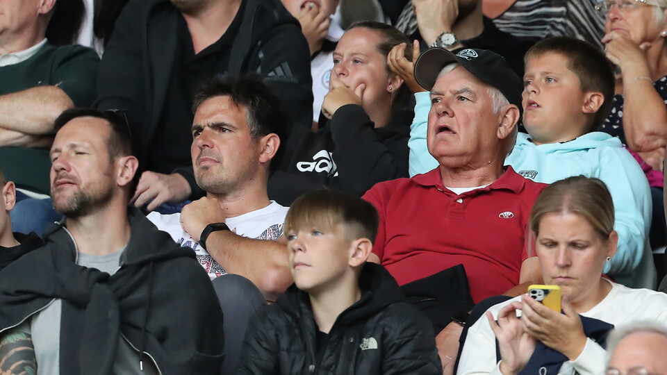 Fan Gallery - Luton Town