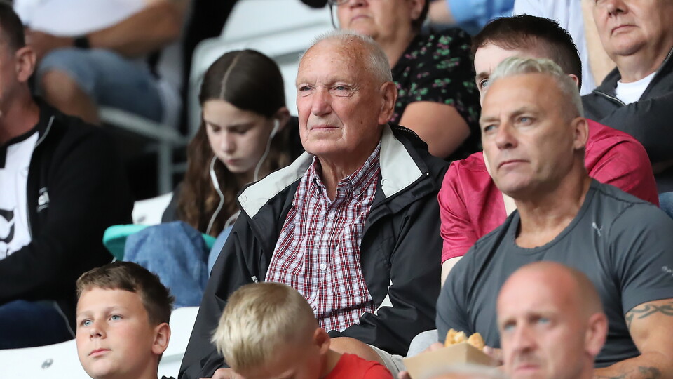 Fan Gallery - Luton Town