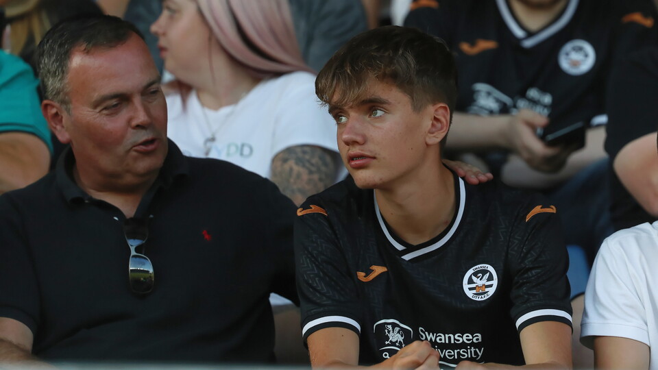 Fan Gallery - Oxford United