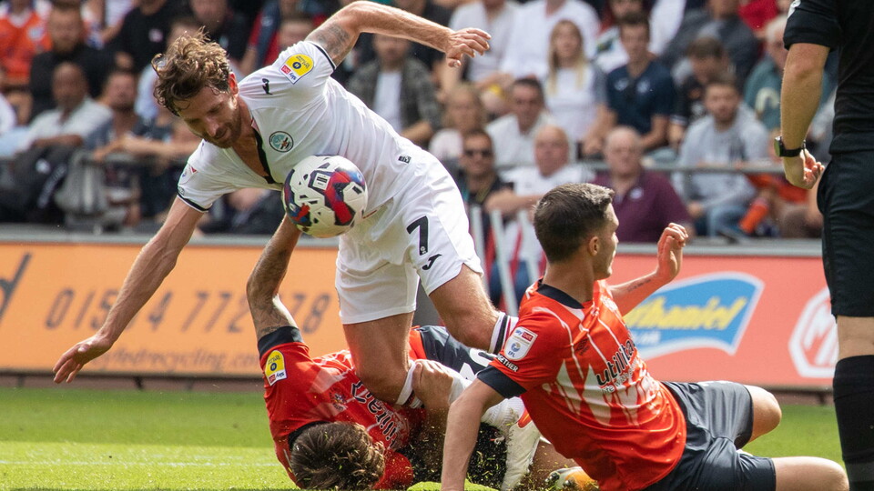 Gallery - Luton Town Home 