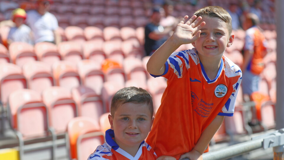 Fan gallery | Blackpool v Swansea City