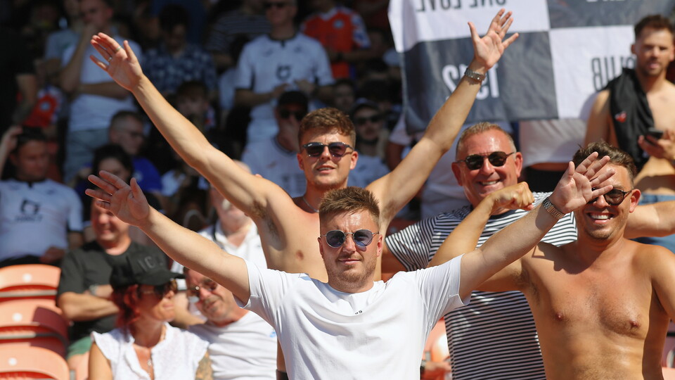 Fan gallery | Blackpool v Swansea City
