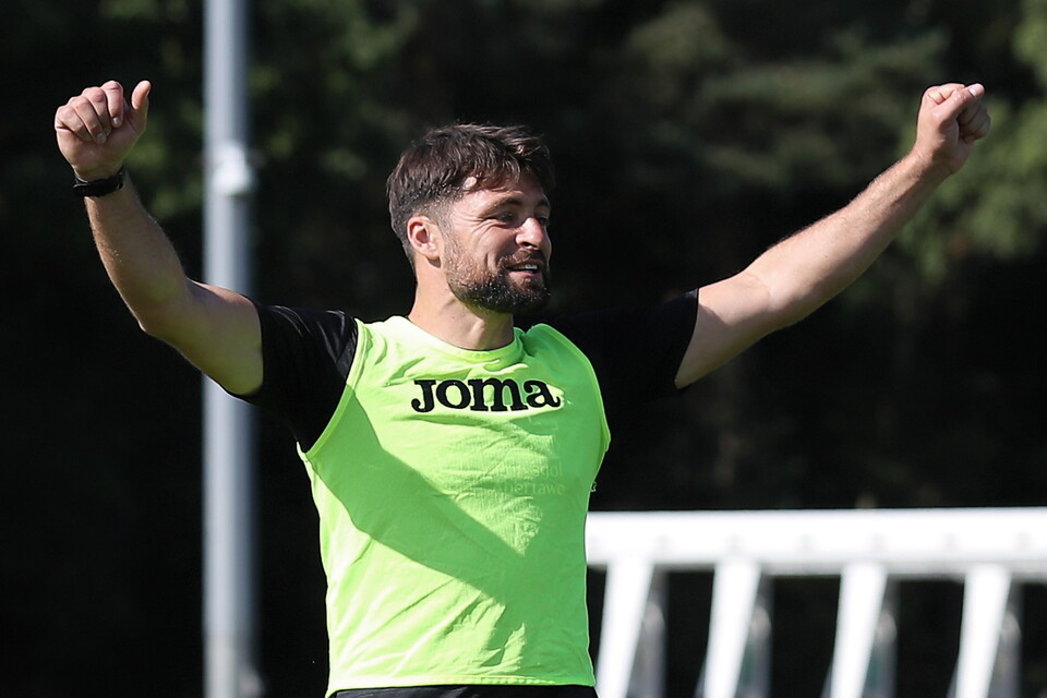 Gallery | Training at St George's Park