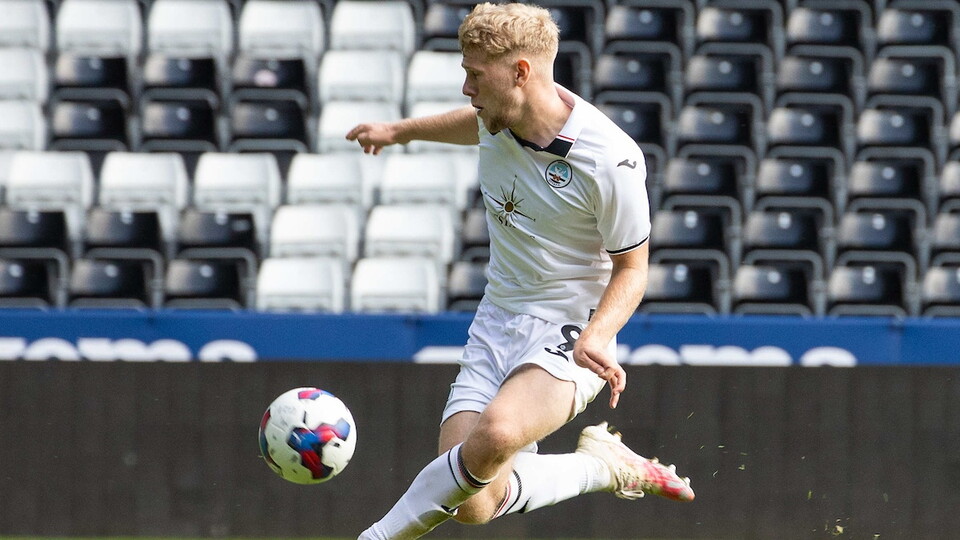 Josh Thomas