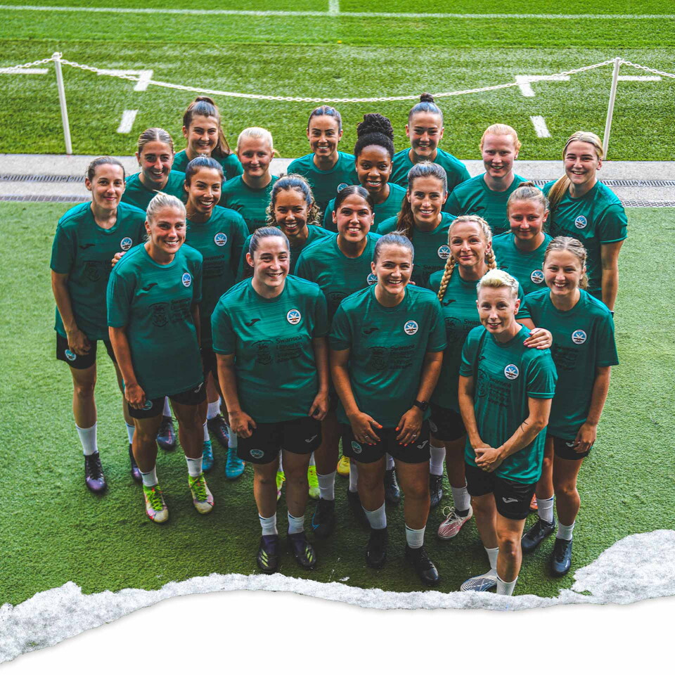 swans-ladies-squad-photo-bg-02