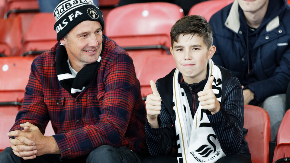 Fan gallery | Watford v Swansea City