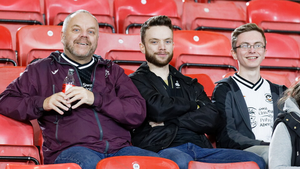 Fan gallery | Watford v Swansea City