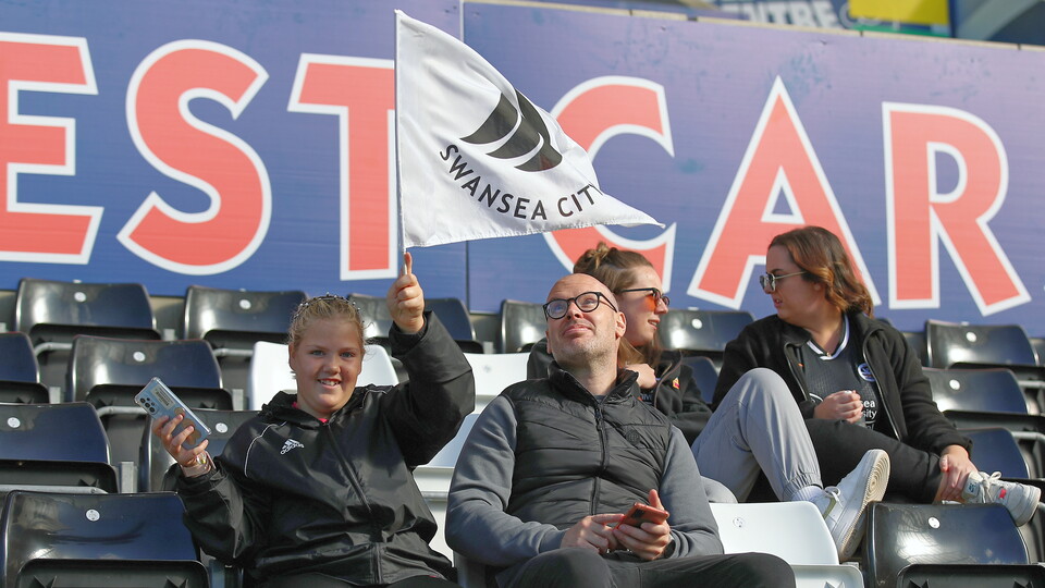 Fan gallery | Swansea City v Sunderland