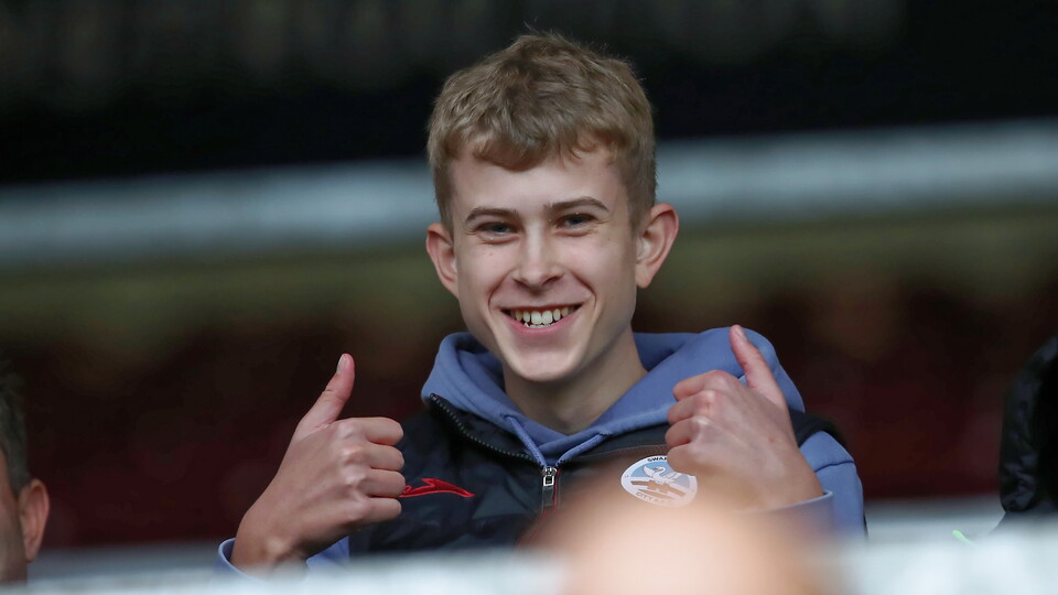 Burnley (a) fan gallery 22-23